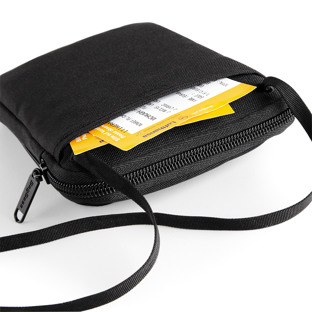 Smartphone-Tasche schwarz mit rundem Vereinslogo MUCC Mombacher Underground Carneval Club e.V. mittig – Bild 5