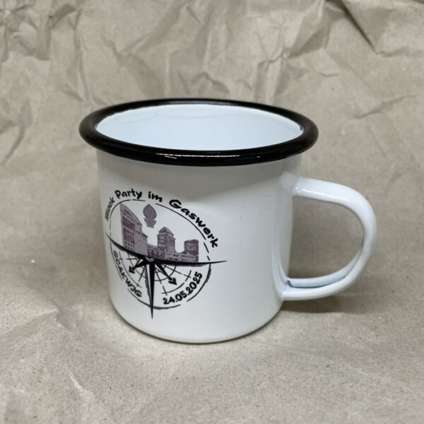 Emaille-Tasse im Retro-Look mit Logo-Aufdruck Block Party Augsburg – Bild 2